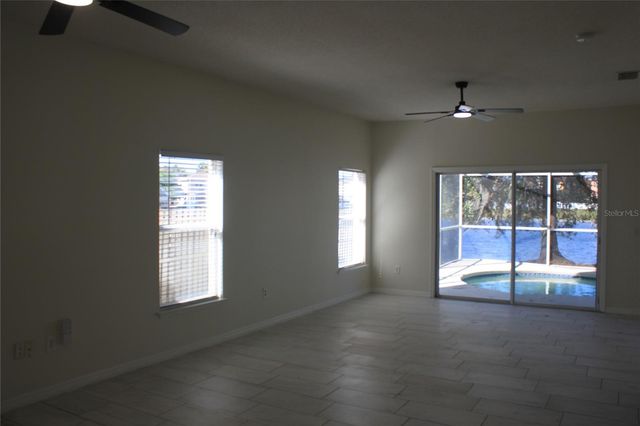 1819 MEADOW POND WAY, Orlando, FL 32824