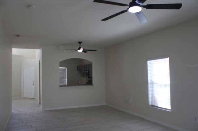 1819 MEADOW POND WAY, Orlando, FL 32824