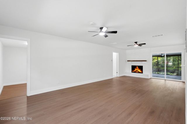 3510 SANDBURG Road, Jacksonville, FL 32277