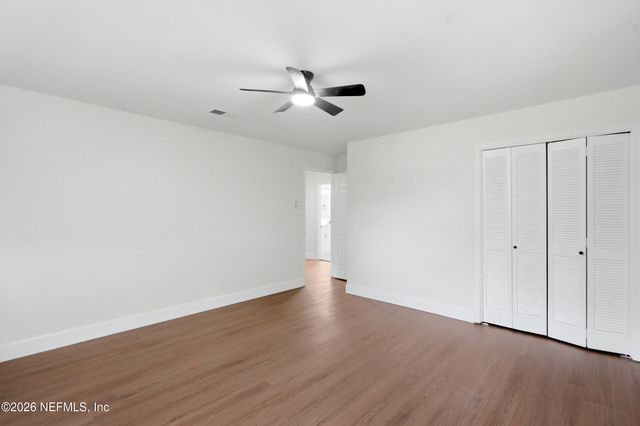 3510 SANDBURG Road, Jacksonville, FL 32277