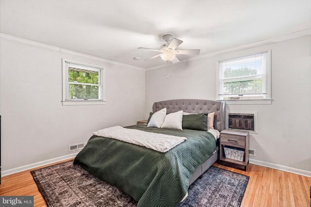 1013 E TAMPA AVE, Cherry Hill, NJ 08034
