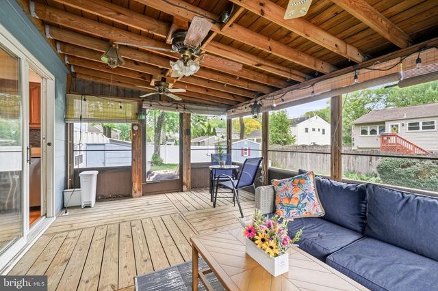 1013 E TAMPA AVE, Cherry Hill, NJ 08034