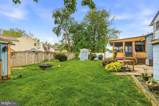 1013 E TAMPA AVE, Cherry Hill, NJ 08034