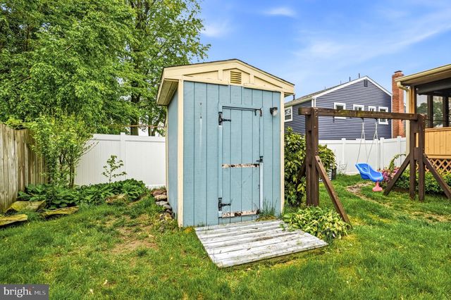1013 E TAMPA AVE, Cherry Hill, NJ 08034