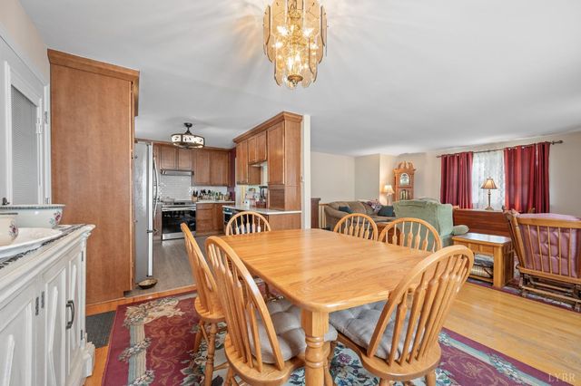 3300 Cranehill Drive, Lynchburg, VA 24503