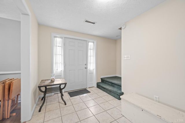 3300 Cranehill Drive, Lynchburg, VA 24503