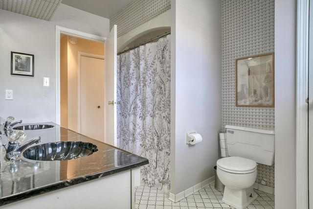 9412 Oriole Drive, Munster, IN 46321