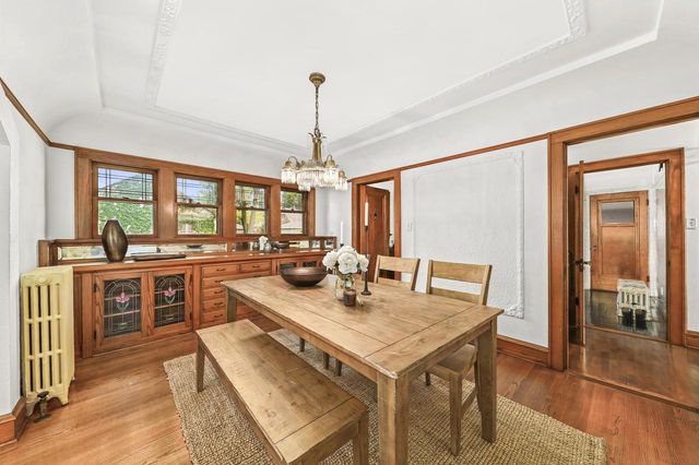 2405 N 73rd STREET, Wauwatosa, WI 53213