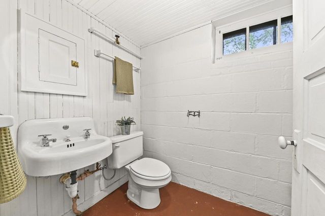 2405 N 73rd STREET, Wauwatosa, WI 53213