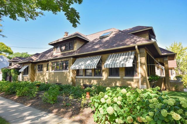2405 N 73rd STREET, Wauwatosa, WI 53213