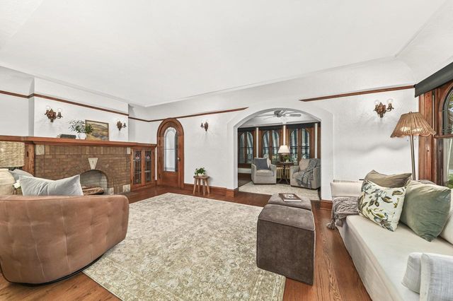 2405 N 73rd STREET, Wauwatosa, WI 53213
