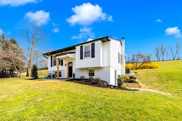 13611 HARRISVILLE RD, Mount Airy, MD 21771