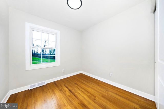 13611 HARRISVILLE RD, Mount Airy, MD 21771