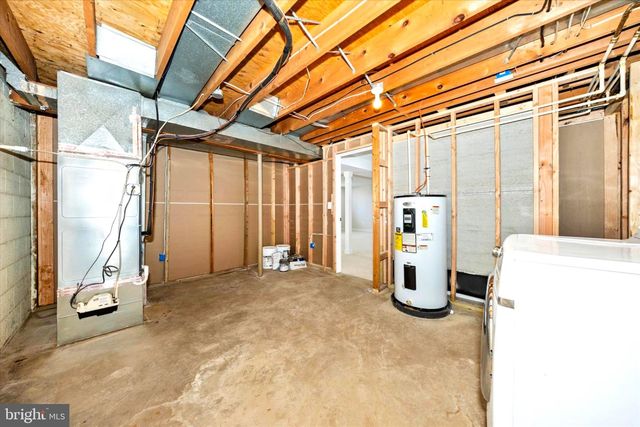 13611 HARRISVILLE RD, Mount Airy, MD 21771