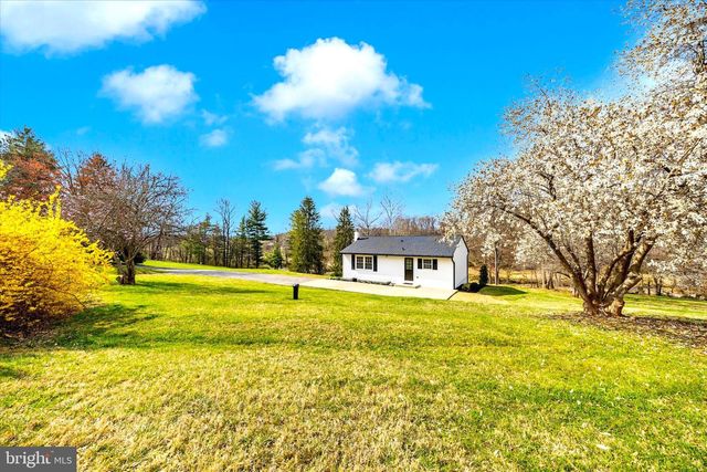 13611 HARRISVILLE RD, Mount Airy, MD 21771