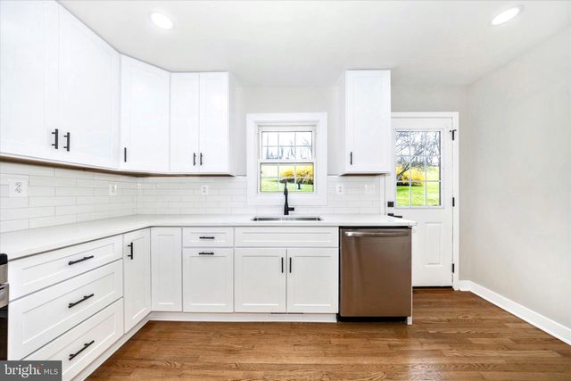13611 HARRISVILLE RD, Mount Airy, MD 21771