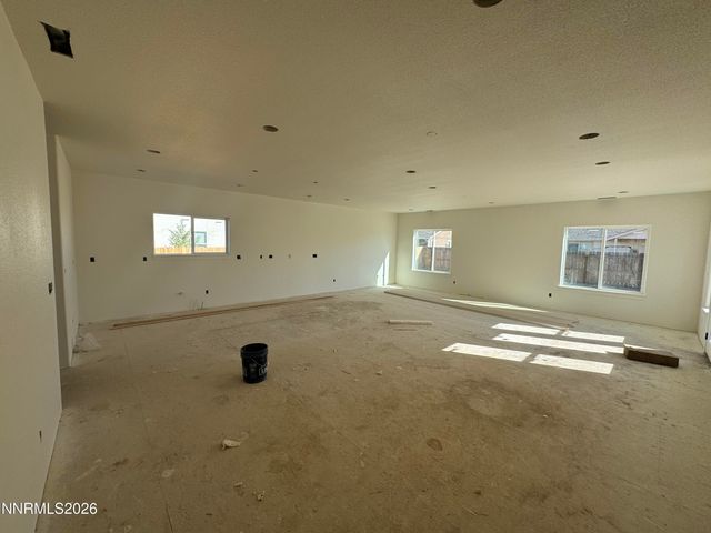 747 Karen Court, Fallon, NV 89406