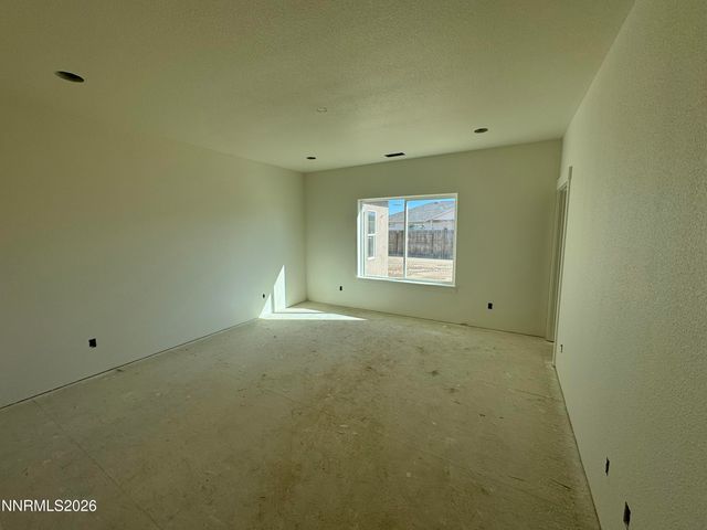747 Karen Court, Fallon, NV 89406