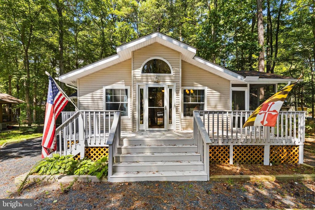 4 HAVEN END, Ocean Pines, MD 21811