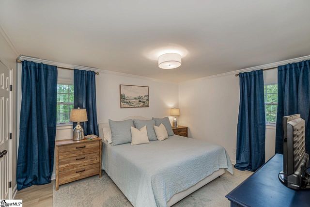 104 Dumbarton Avenue, Simpsonville, SC 29681