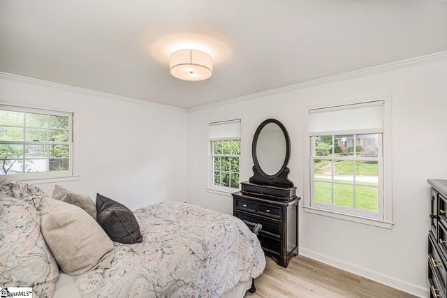 104 Dumbarton Avenue, Simpsonville, SC 29681