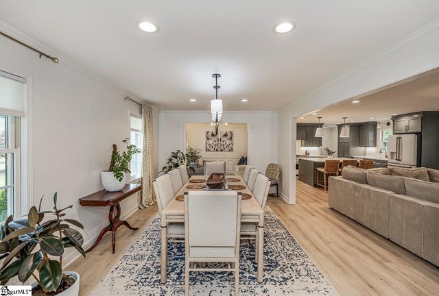 104 Dumbarton Avenue, Simpsonville, SC 29681