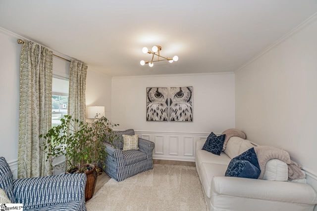 104 Dumbarton Avenue, Simpsonville, SC 29681