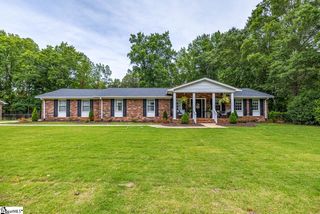 104 Dumbarton Avenue, Simpsonville, SC 29681