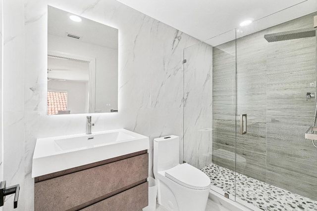 5239 Suffolk Drive, Boca Raton, FL 33496