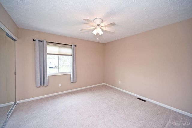 9671 Fox Run Drive, Mason, OH 45040