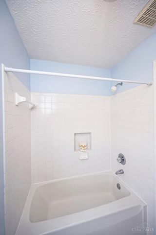 9671 Fox Run Drive, Mason, OH 45040