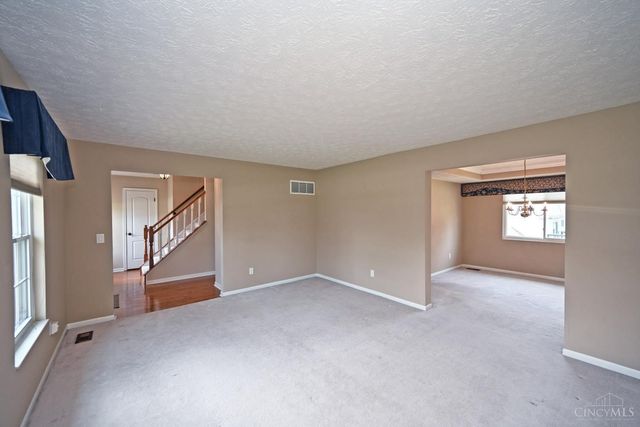 9671 Fox Run Drive, Mason, OH 45040