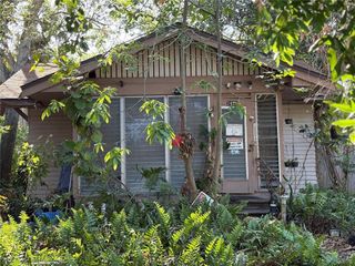 2451 QUINCY STREET S, St Petersburg, FL 33711