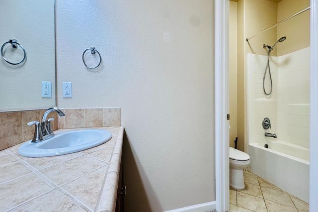 10639 N Dearing Avenue, Fresno, CA 93730
