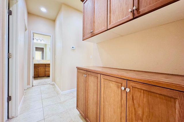 10639 N Dearing Avenue, Fresno, CA 93730