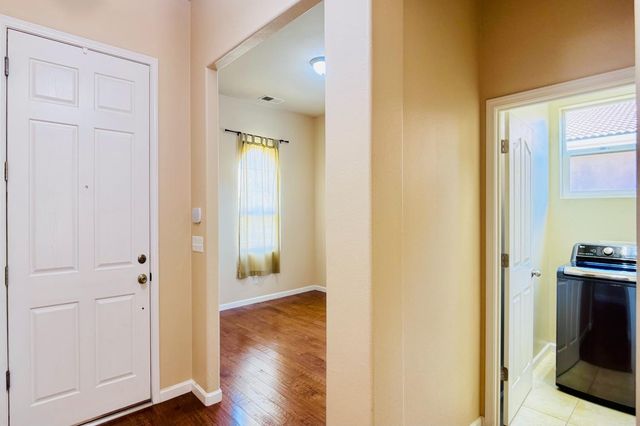 10639 N Dearing Avenue, Fresno, CA 93730