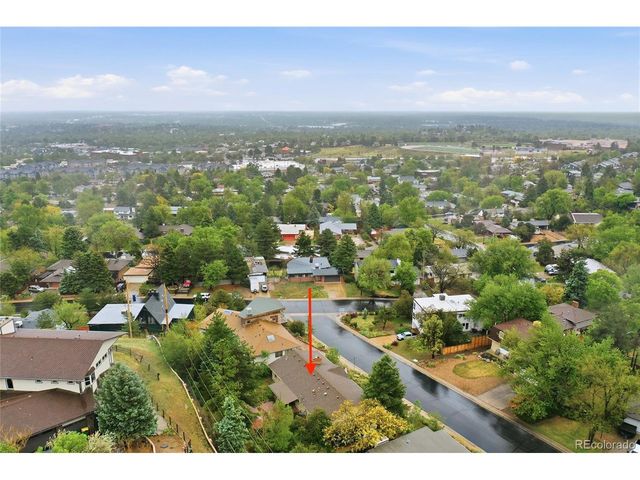 961 S Foothill Dr, Lakewood, CO 80228