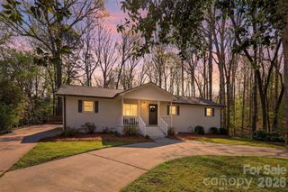 6017 Caroline Drive, Matthews, NC 28104