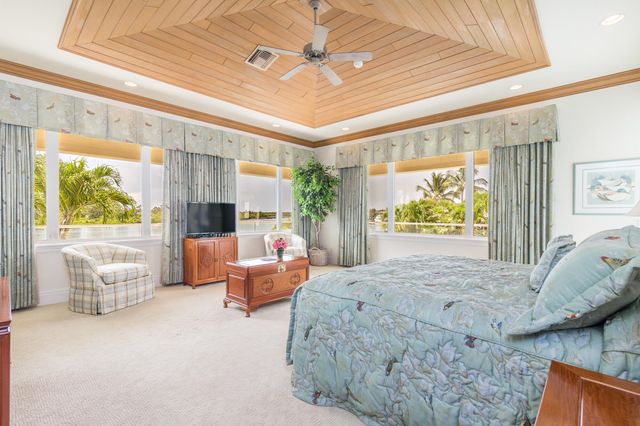 194 Spyglass Court, Jupiter, FL 33477