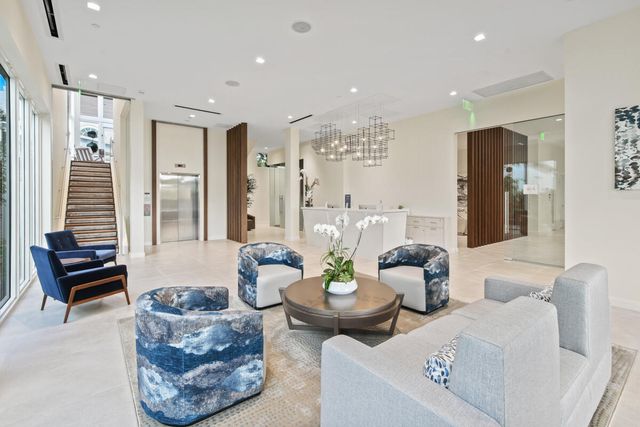 194 Spyglass Court, Jupiter, FL 33477