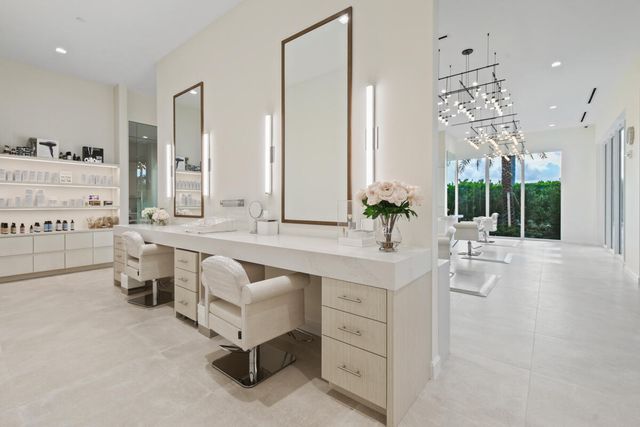 194 Spyglass Court, Jupiter, FL 33477