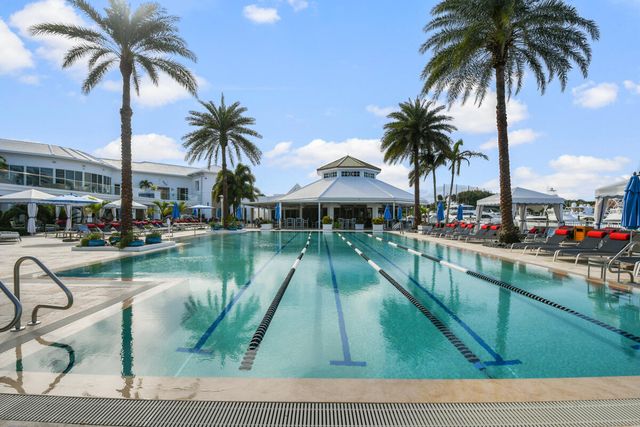 194 Spyglass Court, Jupiter, FL 33477