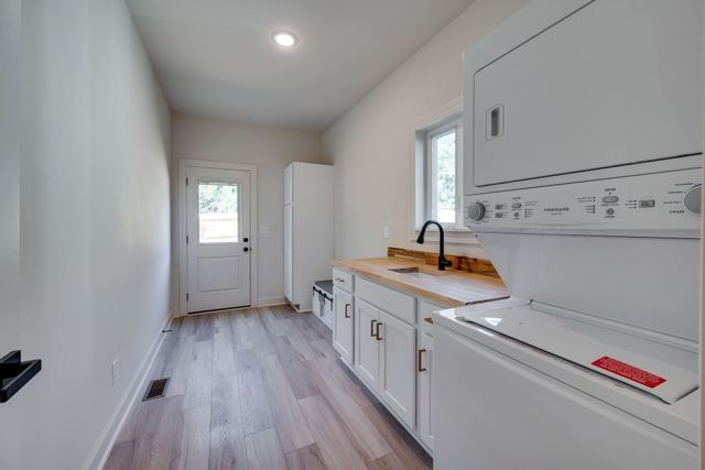 2401B Inga St, Nashville, TN 37206