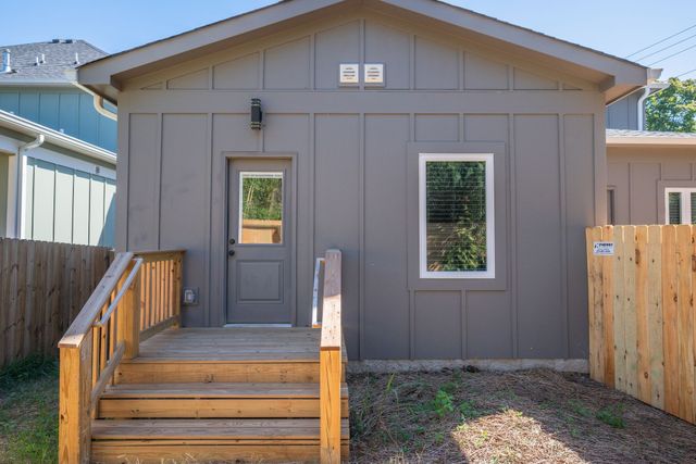 2401B Inga St, Nashville, TN 37206