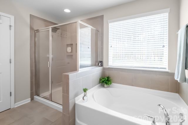 6421 Fawn Crest Drive, Waxhaw, NC 28173