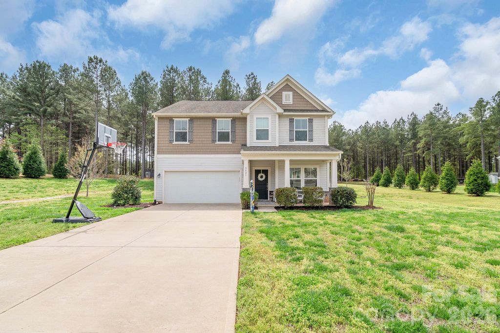 6421 Fawn Crest Drive, Waxhaw, NC 28173