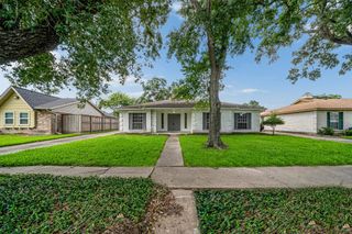 9214 Sharpcrest Street, Houston, TX 77036