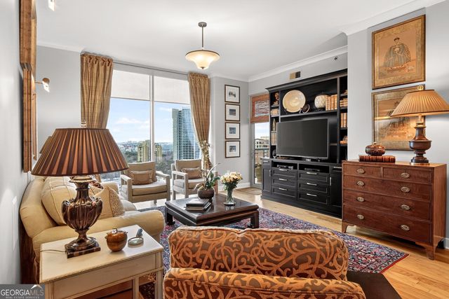 2795 Peachtree Road NE 1406, Atlanta, GA 30305