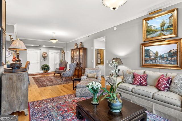 2795 Peachtree Road NE 1406, Atlanta, GA 30305