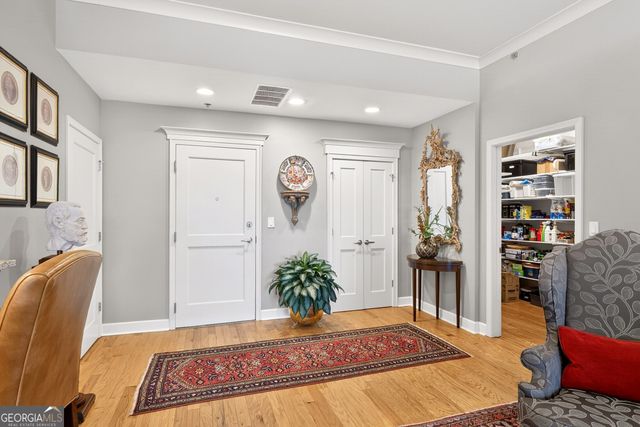 2795 Peachtree Road NE 1406, Atlanta, GA 30305